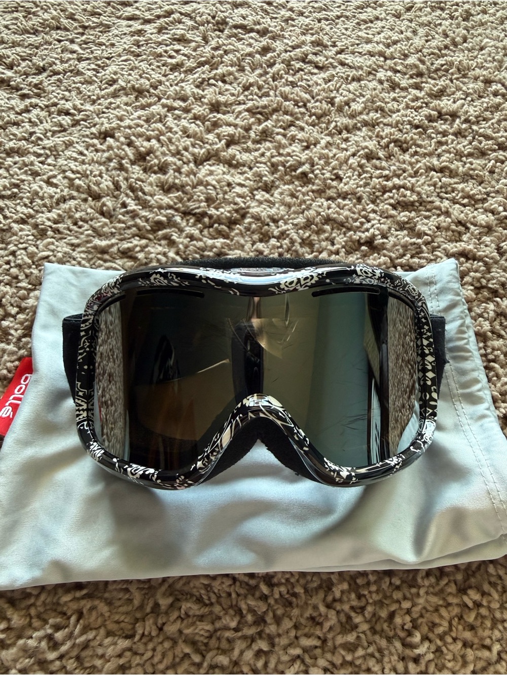 Bolle Black & White Patterned Snow Goggles